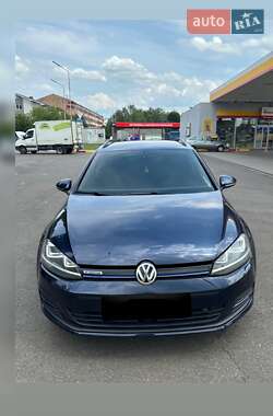 Универсал Volkswagen Golf 2014 в 