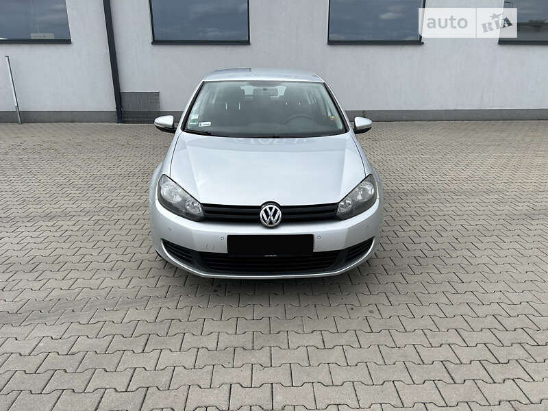 Хетчбек Volkswagen Golf 2011 в Вінниці