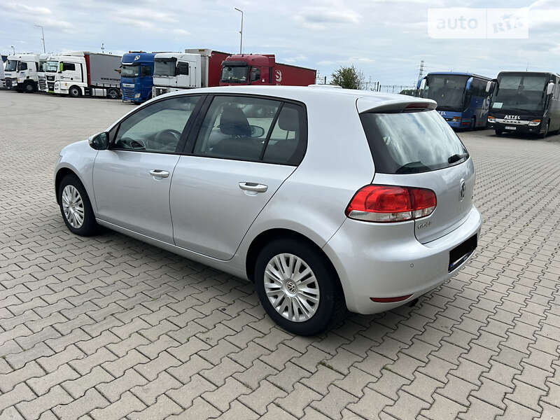 Хетчбек Volkswagen Golf 2011 в Вінниці