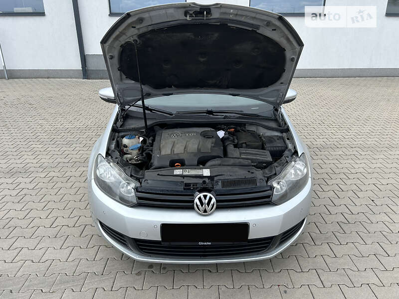 Хетчбек Volkswagen Golf 2011 в Вінниці