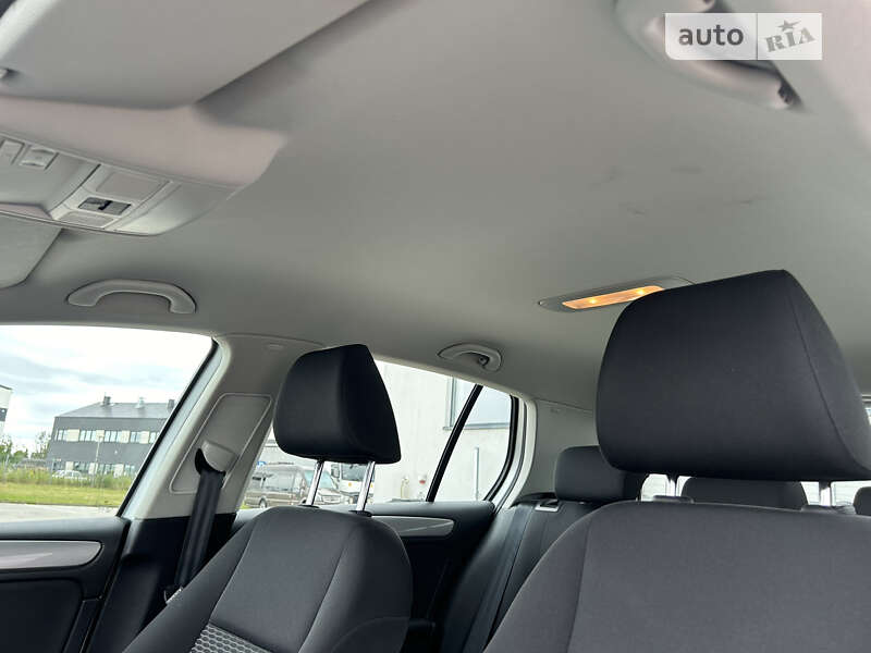 Хетчбек Volkswagen Golf 2011 в Вінниці