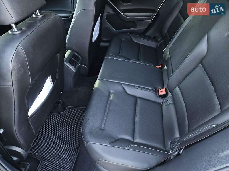 Універсал Volkswagen Golf 2016 в Кривому Розі