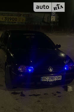 Хэтчбек Volkswagen Golf 2000 в Львове