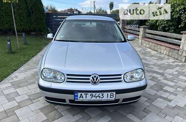 Хетчбек Volkswagen Golf 2003 в Івано-Франківську