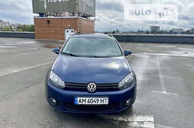 Универсал Volkswagen Golf 2011 в Киеве