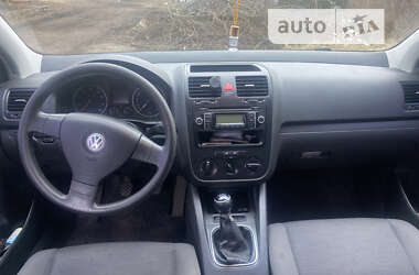 Хэтчбек Volkswagen Golf 2006 в Хмельницком