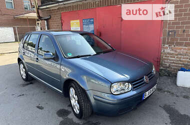 Хетчбек Volkswagen Golf 2003 в Ямполі