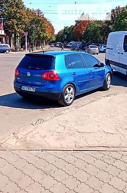 Хэтчбек Volkswagen Golf 2007 в Покровском