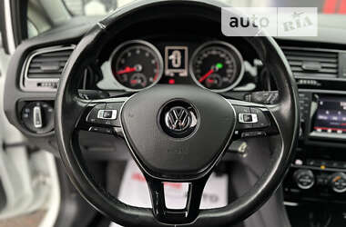 Хетчбек Volkswagen Golf 2013 в Києві