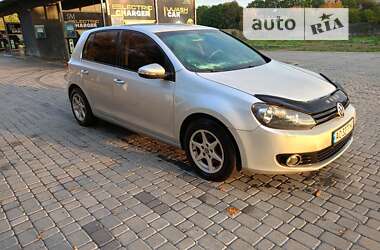 Хетчбек Volkswagen Golf 2009 в Ужгороді