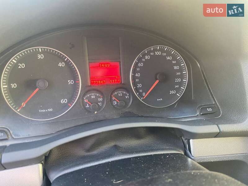 Универсал Volkswagen Golf 2007 в Житомире