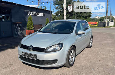 Хэтчбек Volkswagen Golf 2009 в Чернигове