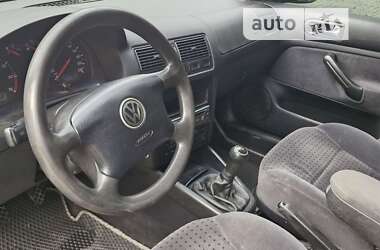 Хетчбек Volkswagen Golf 1999 в Львові