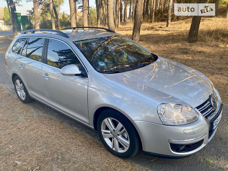 Универсал Volkswagen Golf 2008 в Переяславе