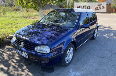 Хэтчбек Volkswagen Golf 2002 в Одессе