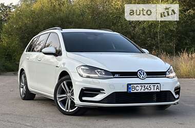 Универсал Volkswagen Golf 2019 в Дрогобыче