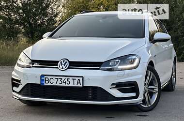 Універсал Volkswagen Golf 2019 в Дрогобичі