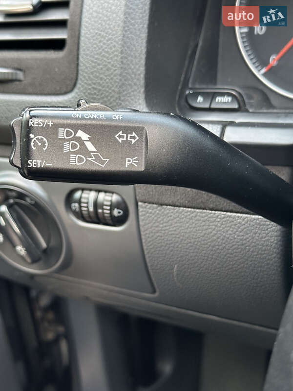 Хэтчбек Volkswagen Golf 2008 в Лубнах