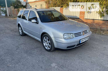 Универсал Volkswagen Golf 2000 в Славянске