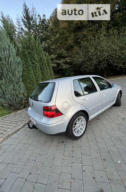 Хэтчбек Volkswagen Golf 2000 в Львове