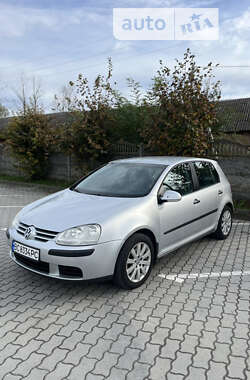 Хетчбек Volkswagen Golf 2006 в Городку