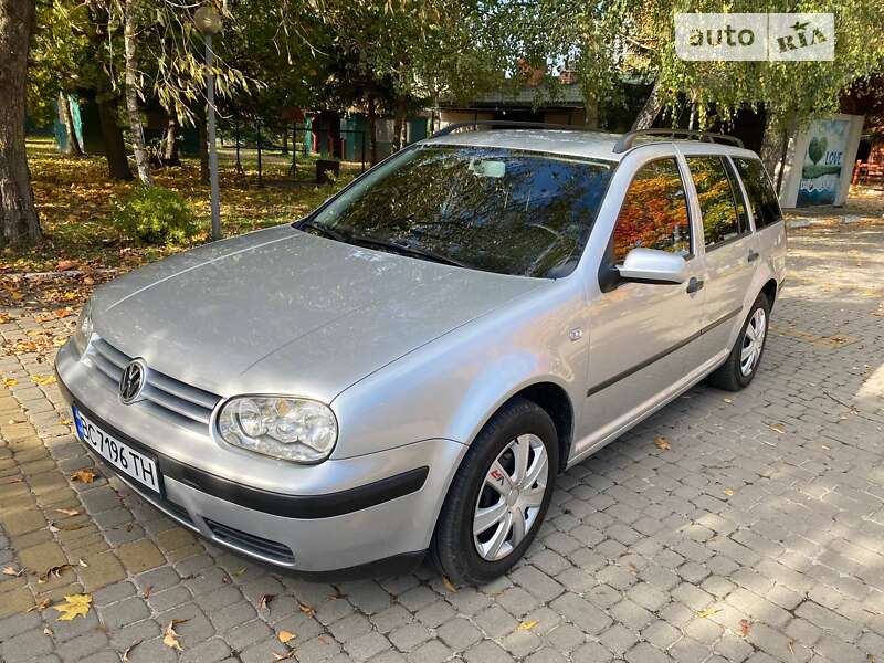 Универсал Volkswagen Golf 2001 в Пустомытах