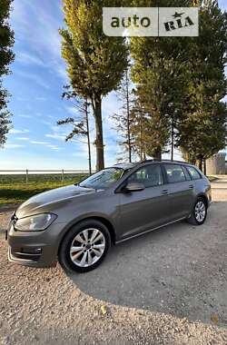 Універсал Volkswagen Golf 2013 в Волочиську