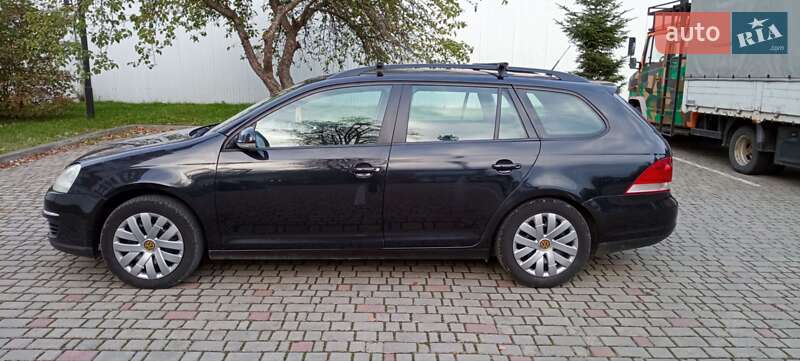 Універсал Volkswagen Golf 2007 в Івано-Франківську