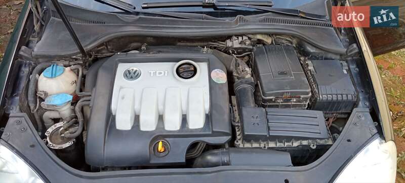 Універсал Volkswagen Golf 2007 в Івано-Франківську