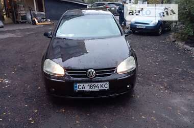 Хетчбек Volkswagen Golf 2006 в Черкасах