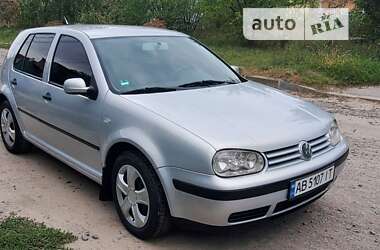 Хэтчбек Volkswagen Golf 2000 в Виннице