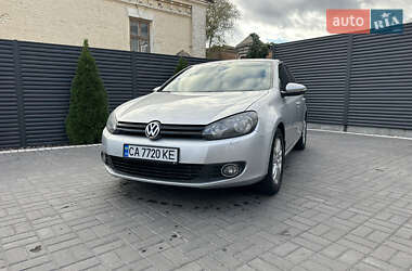 Хэтчбек Volkswagen Golf 2011 в Черкассах