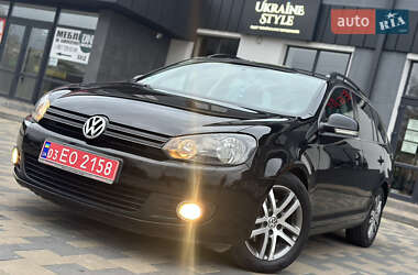 Універсал Volkswagen Golf 2010 в Володимирі