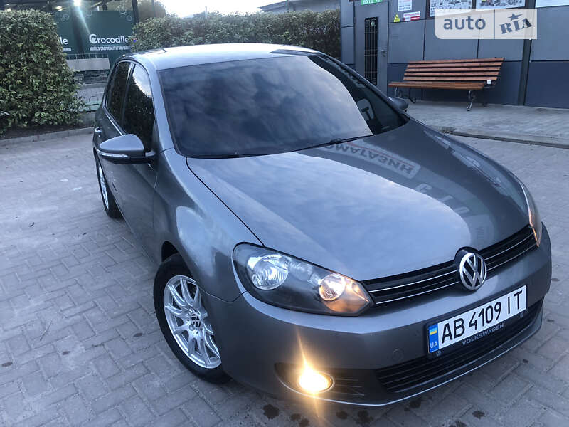 Хэтчбек Volkswagen Golf 2009 в Виннице