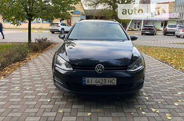 Універсал Volkswagen Golf 2014 в Ірпені