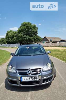 Универсал Volkswagen Golf 2009 в Балте