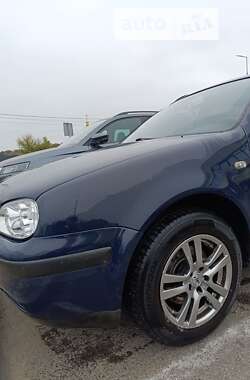 Универсал Volkswagen Golf 2002 в Бердичеве