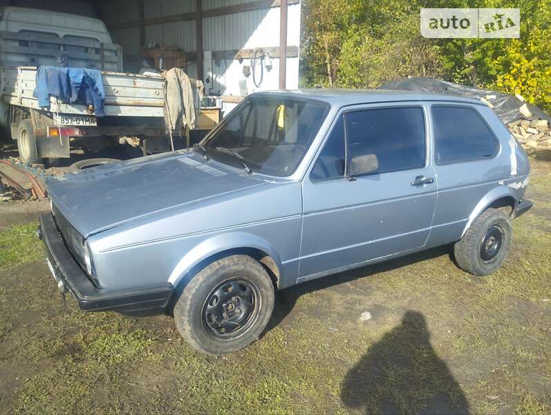 Хэтчбек Volkswagen Golf 1982 в Шполе