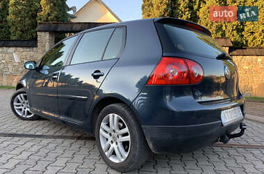 Хэтчбек Volkswagen Golf 2006 в Надворной