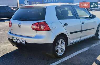 Хэтчбек Volkswagen Golf 2007 в 