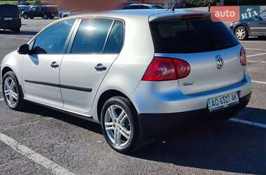 Хэтчбек Volkswagen Golf 2007 в 