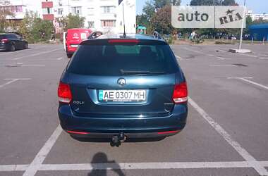 Универсал Volkswagen Golf 2009 в Киеве