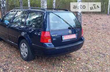 Универсал Volkswagen Golf 2002 в Зенькове