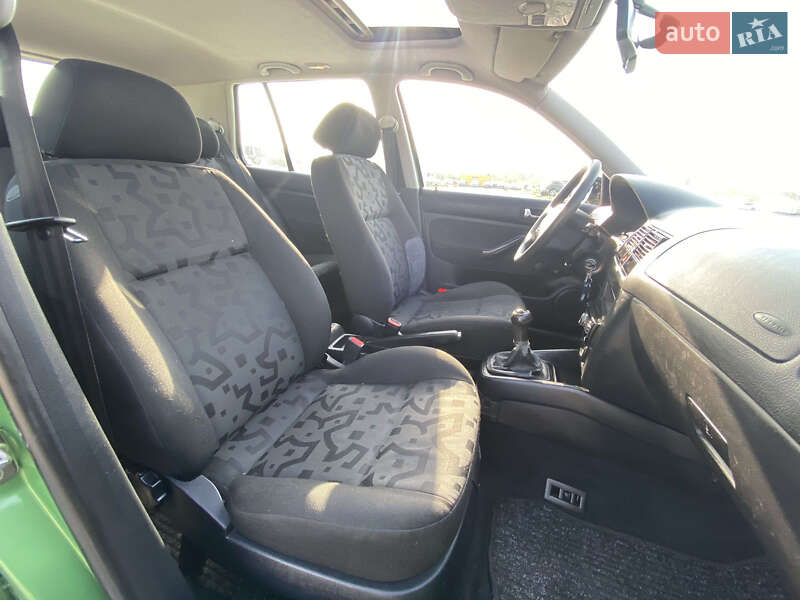 Хетчбек Volkswagen Golf 1998 в Львові