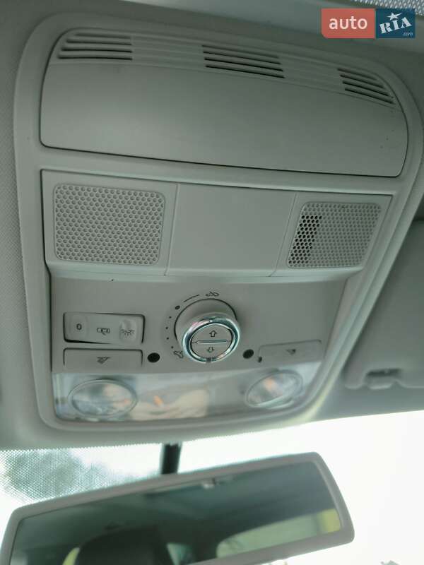 Универсал Volkswagen Golf 2009 в Ворохте