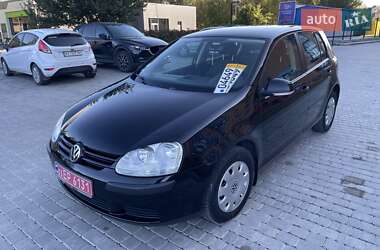 Хетчбек Volkswagen Golf 2005 в Дунаївцях