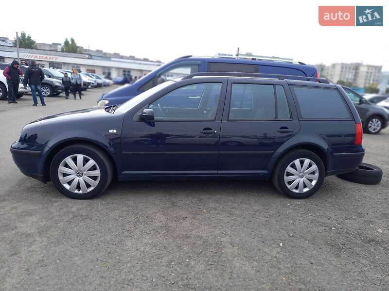 Універсал Volkswagen Golf 2001 в Черкасах