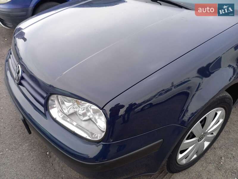Універсал Volkswagen Golf 2001 в Черкасах