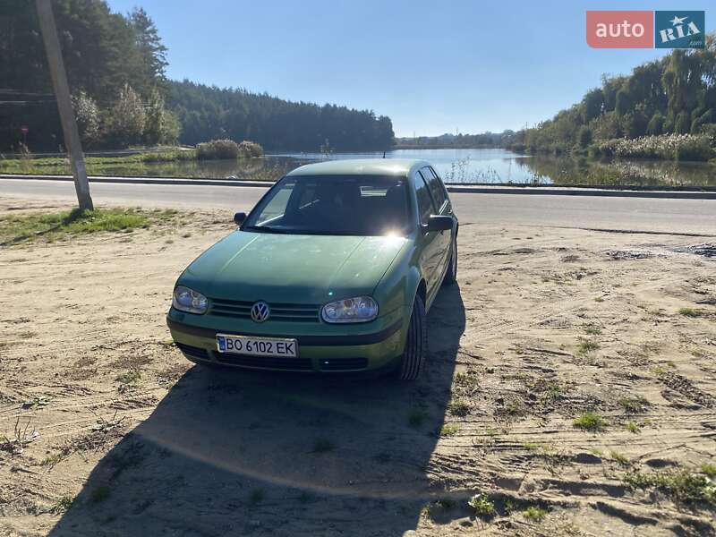Volkswagen Golf 1998