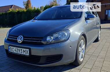 Універсал Volkswagen Golf 2010 в Стрию